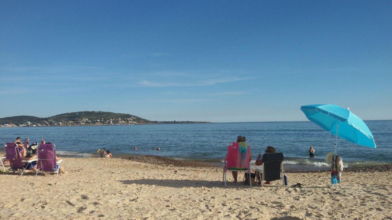 Готель Playa Grande Піріаполіс Екстер'єр фото